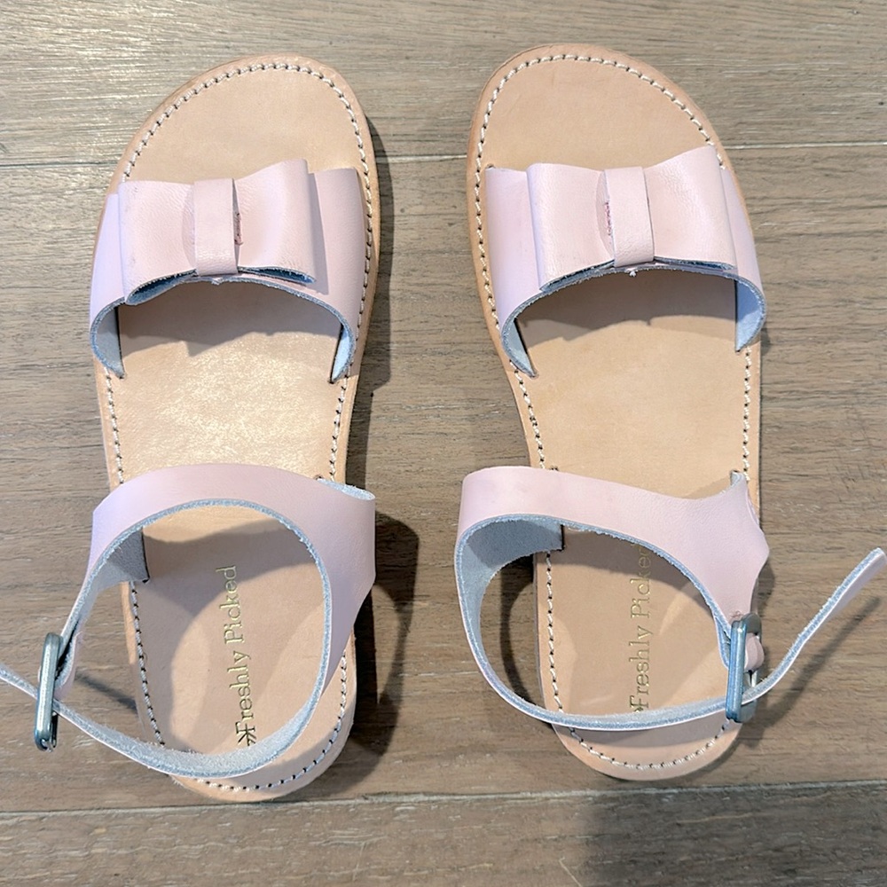 Freshly picked sandals